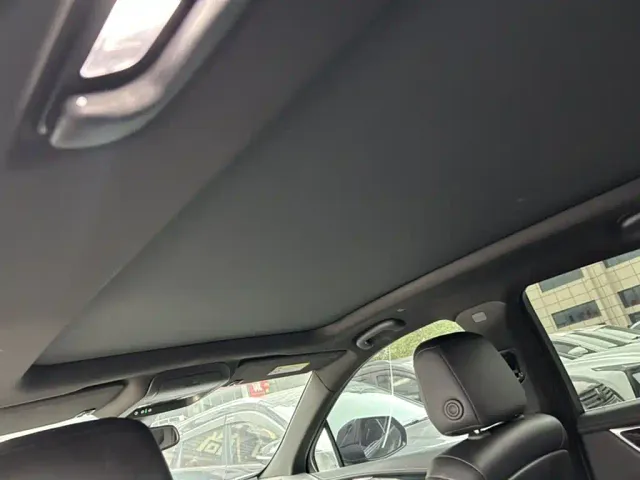 Cadillac XT5 — Фото автомобиля 12