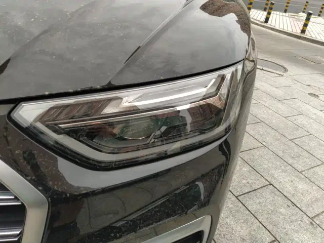 Audi Q5L — Фото автомобиля 5