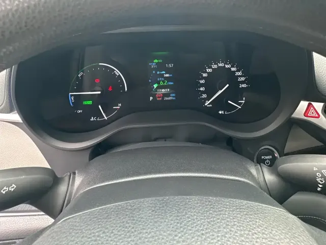 Toyota Granvia 2024 2.5L Hybrid Comfort — Фото автомобиля 12