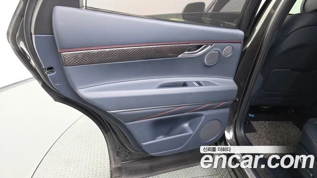 Genesis GV80 — Фото автомобиля 22