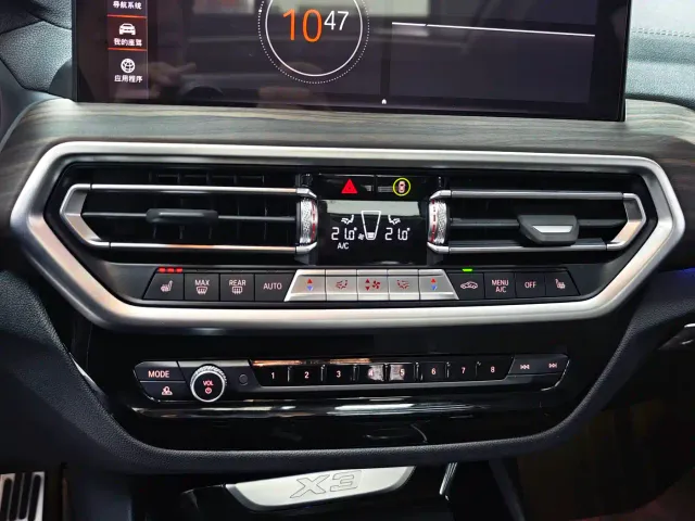 BMW X3 — Фото автомобиля 17