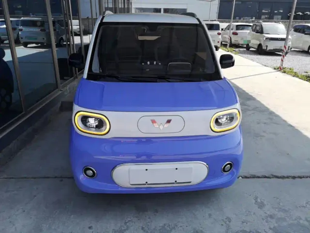 Wuling Hongguang Mini EV — Фото автомобиля 2