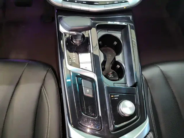 Geely Borui — Фото автомобиля 13