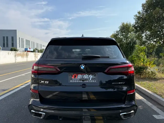 BMW X5 — Фото автомобиля 8