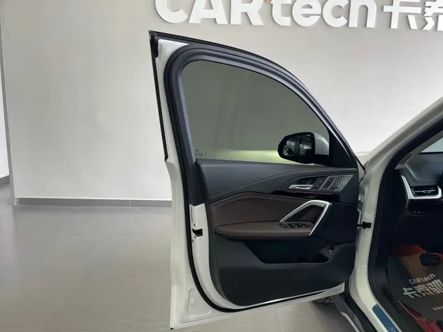 BMW X1 — Фото автомобиля 16