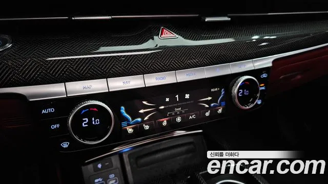 Genesis G80 RG3 — Фото автомобиля 14