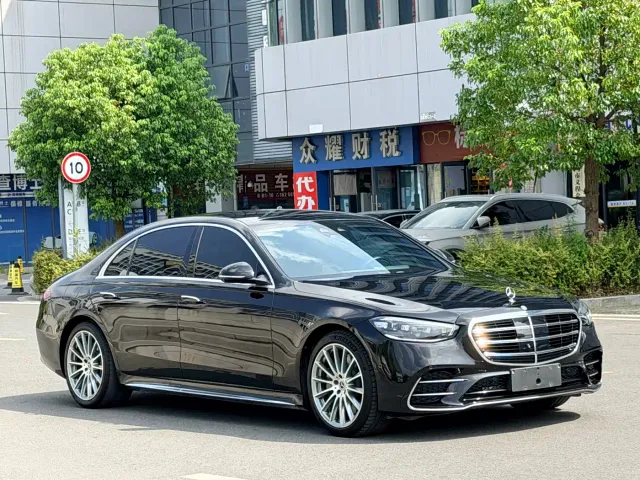 Mercedes-Benz S-Class — Фото автомобиля 2