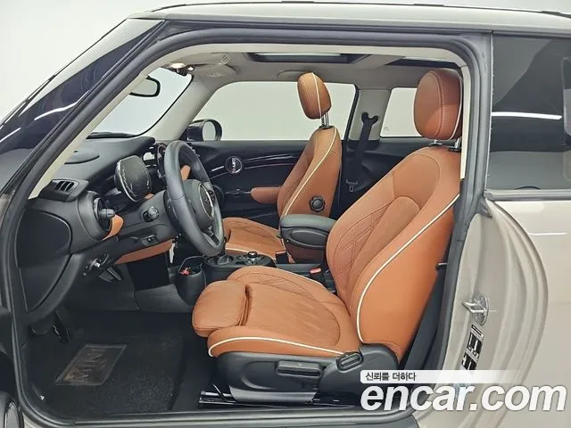 MINI Cooper — Фото автомобиля 11