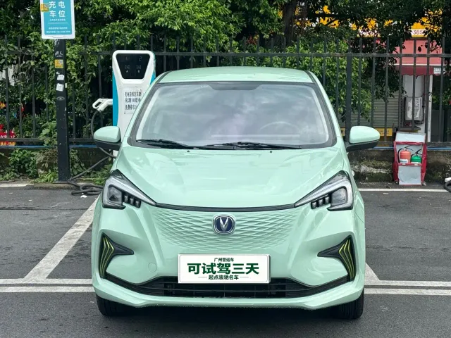 Changan Benben E-Star — Фото автомобиля 2