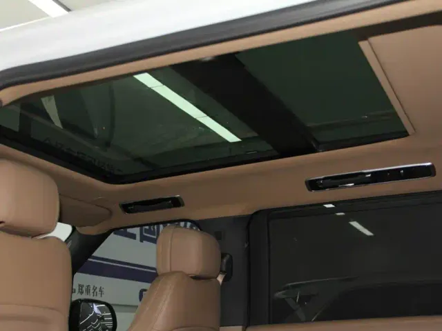 Land Rover Range Rover — Фото автомобиля 21
