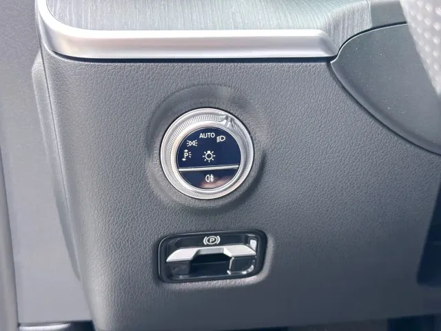 Mercedes-Benz C-Class — Фото автомобиля 20