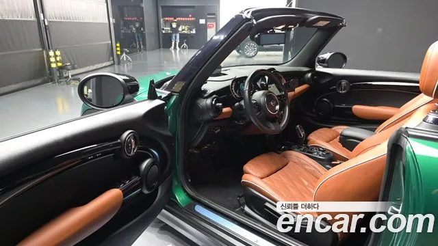 Mini Cooper Convertible — Фото автомобиля 9