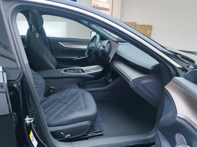 Changan Qiyuan A07 — Фото автомобиля 8