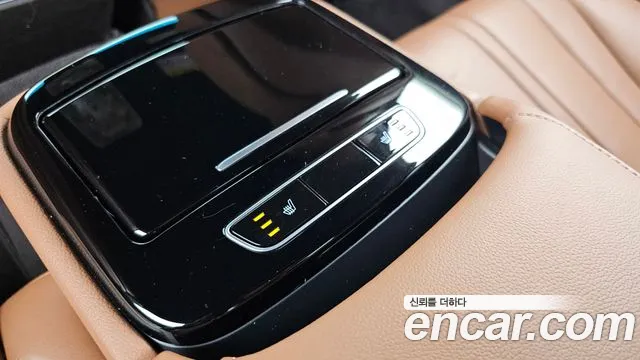 Genesis G80 Бензин 2.5 турбо AWD — Фото автомобиля 19