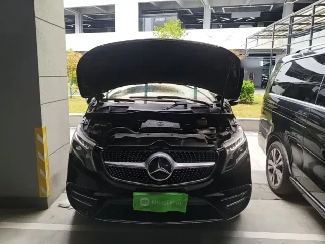 Mercedes-Benz V-Class — Фото автомобиля 19