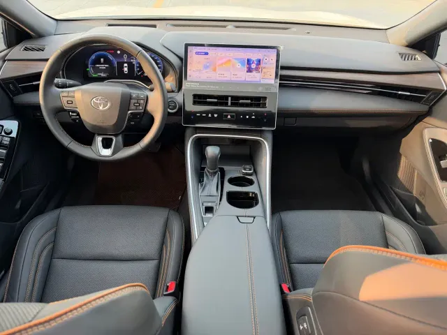 Toyota Avalon — Фото автомобиля 13