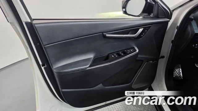 Kia EV6 — Фото автомобиля 23