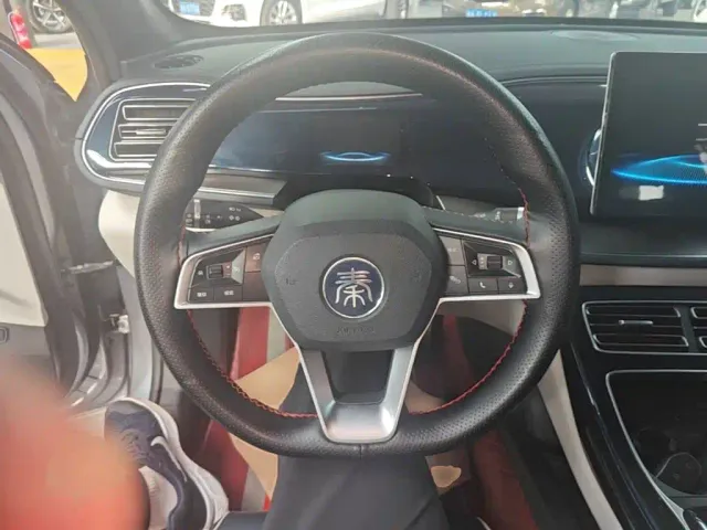 BYD Qin PLUS 2021 DM-i 55KM Flagship — Фото автомобиля 10
