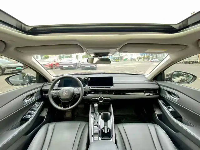 Honda Inspire — Фото автомобиля 3