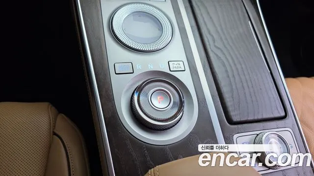 Genesis GV80 — Фото автомобиля 12