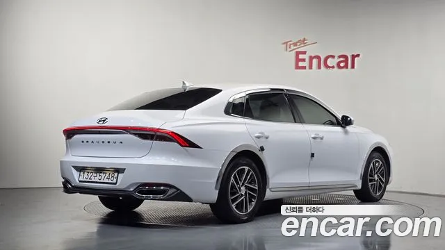 Hyundai Grandeur Новый Grandeur IG 3.0 LPi (Такси) — Фото автомобиля 2