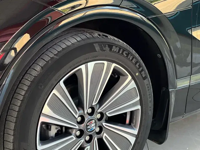 Buick Buick E5 2023 Premium Standard Range Edition — Фото автомобиля 10