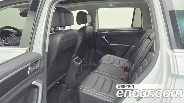 Volkswagen Tiguan 2nd Gen — Фото автомобиля 17
