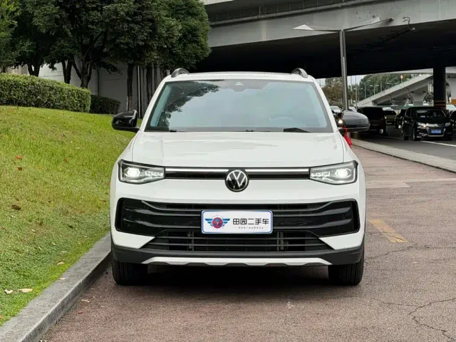 Volkswagen Tharu — Фото автомобиля 2