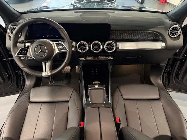 Mercedes-Benz GLB-Class — Фото автомобиля 9