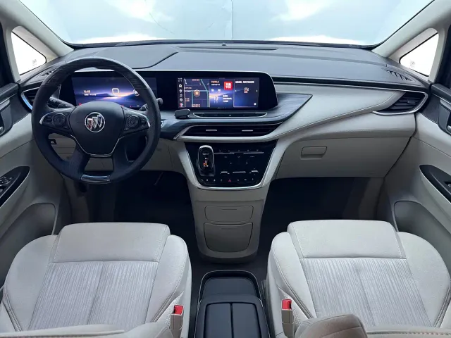 Buick GL8 — Фото автомобиля 10