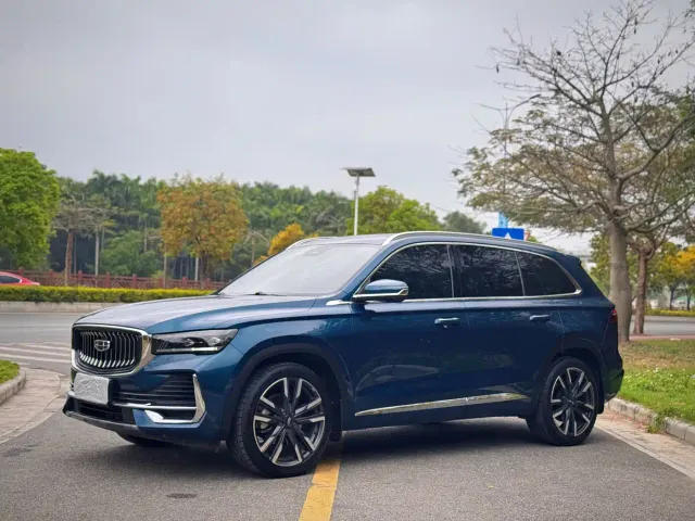 Фотография автомобиля — Geely Xingyue L