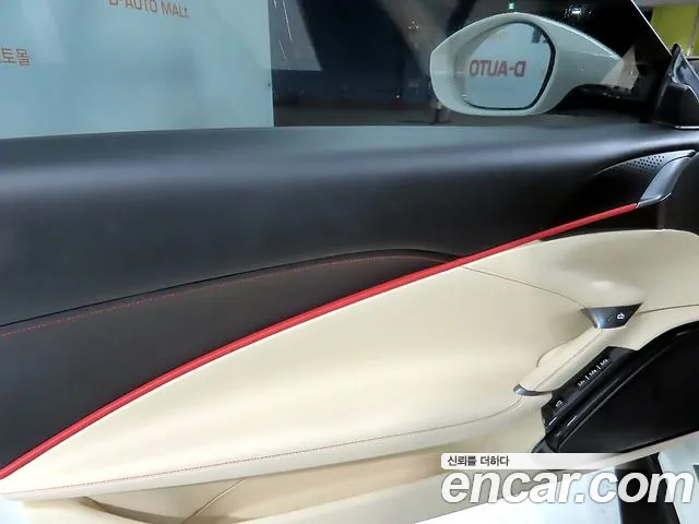 Ferrari Roma Roma 3.9 Spider — Фото автомобиля 11