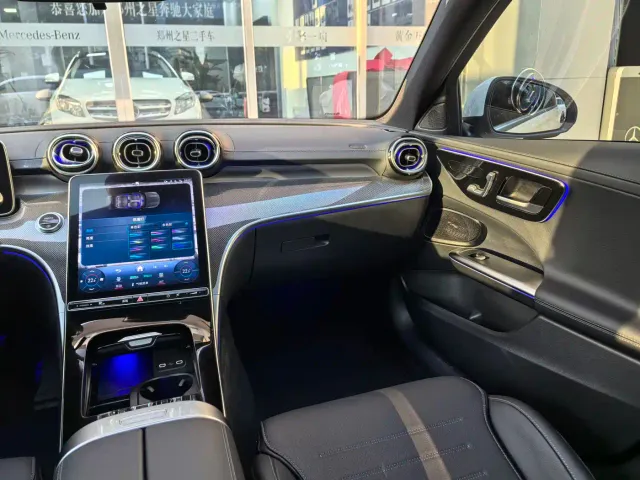 Mercedes-Benz C-Class — Фото автомобиля 11