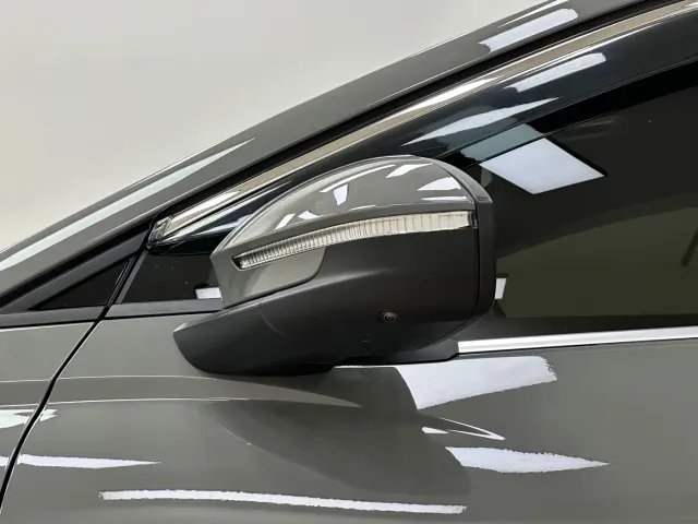 Audi Audi Q4 e-tron 2024 40 e-tron Creation Edition — Фото автомобиля 11