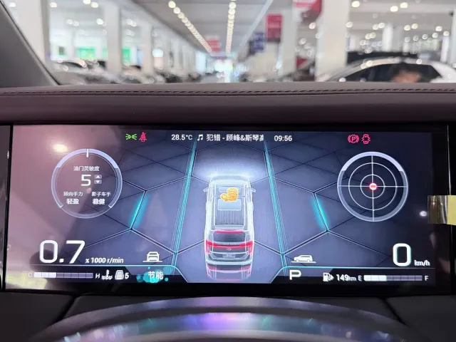 GAC Trumpchi M8 — Фото автомобиля 12