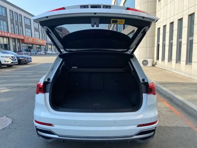 Audi Q3 — Фото автомобиля 17