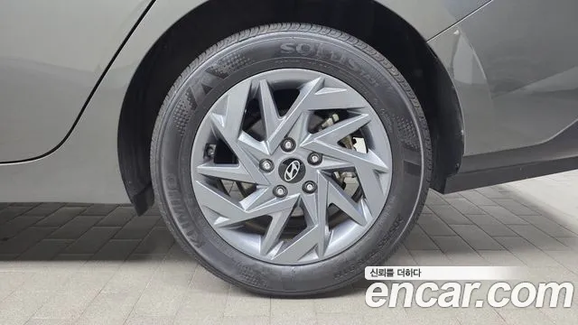 Hyundai Avante CN7 — Фото автомобиля 20