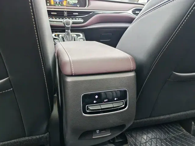 GAC Trumpchi M6 — Фото автомобиля 3