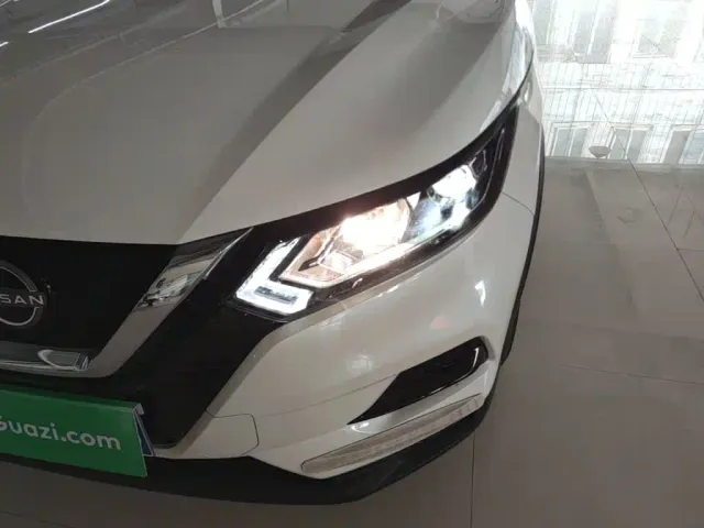 Nissan Qashqai — Фото автомобиля 23