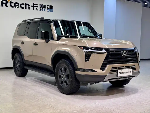 Lexus GX — Фото автомобиля 2