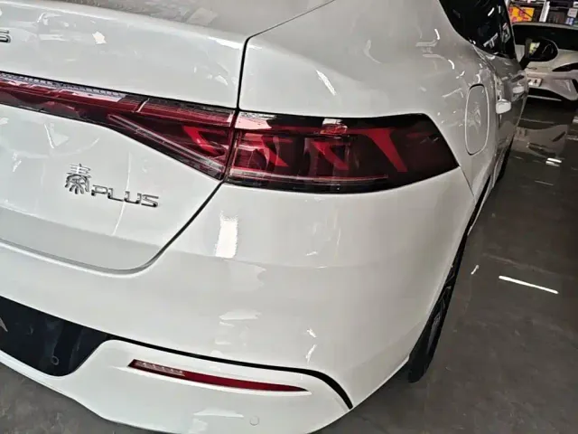 BYD Qin PLUS — Фото автомобиля 7