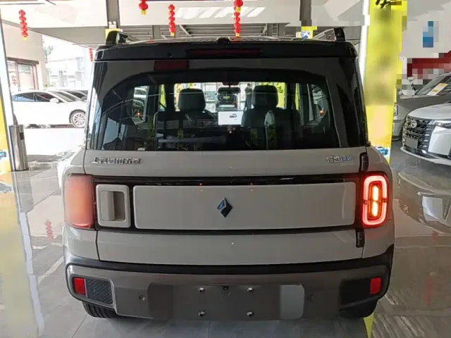 Baojun Yep Plus — Фото автомобиля 5