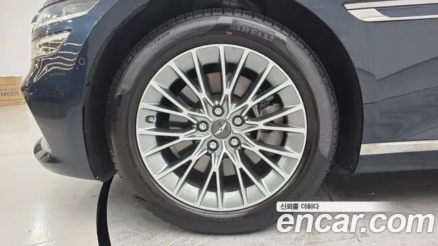 Genesis G80 RG3 — Фото автомобиля 5