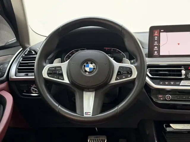 BMW X3 — Фото автомобиля 14