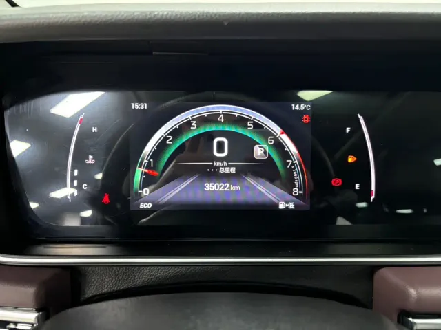 GAC Trumpchi M6 — Фото автомобиля 15