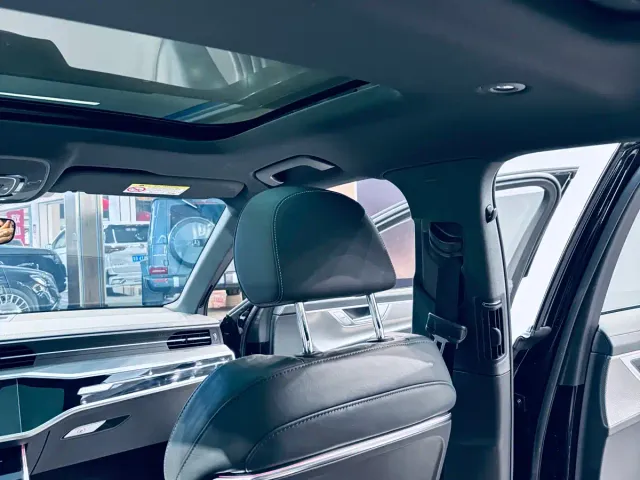 Audi A6L — Фото автомобиля 11