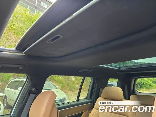 Hyundai Santa Fe MX5 — Фото автомобиля 8