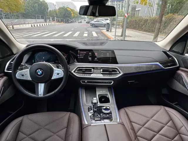 BMW X5 — Фото автомобиля 17