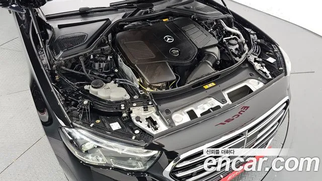 Mercedes-Benz E-Class E-класс W214 E300 4MATIC Exclusive — Фото автомобиля 6