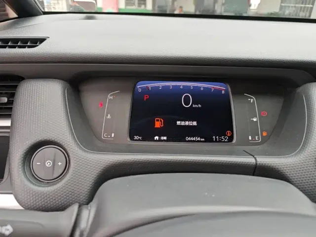 Honda Fit — Фото автомобиля 11